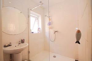 Photo 19- click for photo gallery